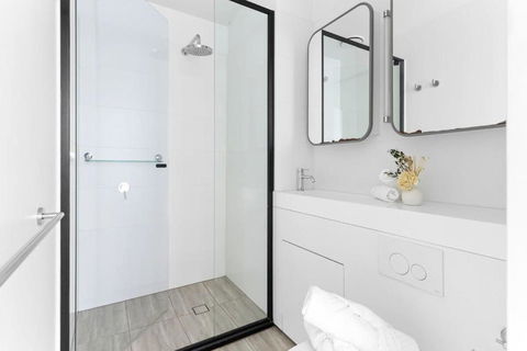 A 2BR Apt Near Melbourne Central & QV Market - Tourism TAS 2