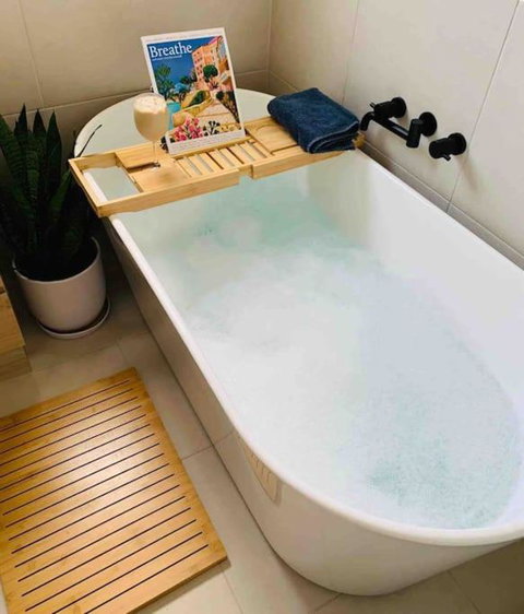 A Cosy And Peaceful Apartment In The Heart Of Yandina - Tourism TAS 4