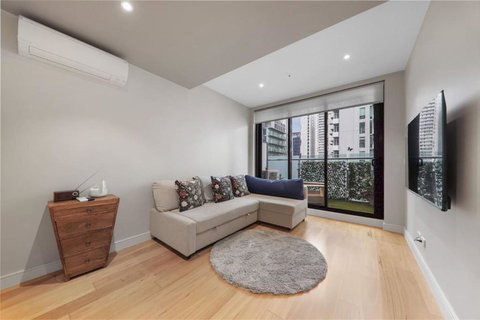 A Flagstaff Gardens Favourite - Hobart Tourism 1