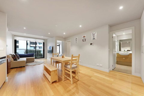 A Flagstaff Gardens Favourite - Hobart Tourism 2