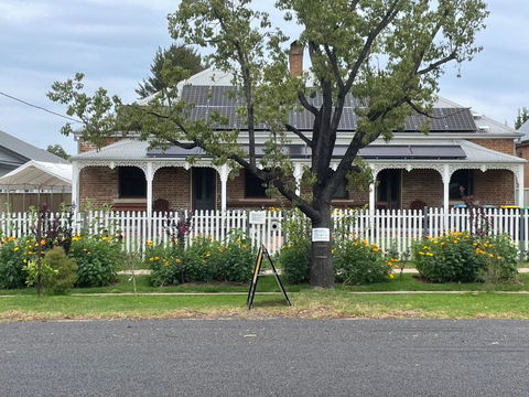 A Homestead On Market - Hobart Tourism 2
