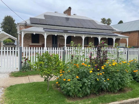 A Homestead On Market - Hobart Tourism 0