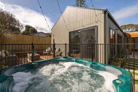 A Lazy Marlin - Tourism TAS 3