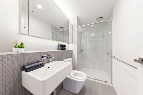 A Lovely 2BR Apt Near Southern Cross City Views - Hobart Tourism 4