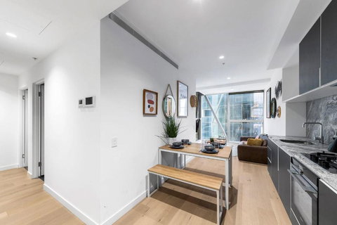 A Lovely Apt Right Next To Southern Cross Station - Tourism TAS 1