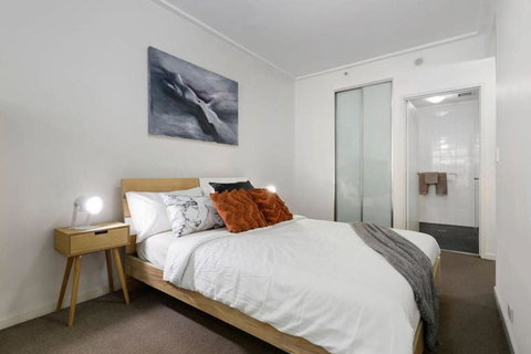 A Modern & Cozy Studio Next To Darling Harbour - Tourism TAS 1