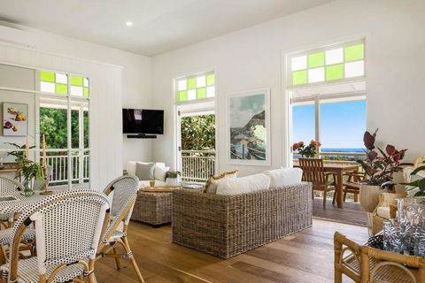 A Perfect Stay - Coolamon Studio - Tourism TAS 1
