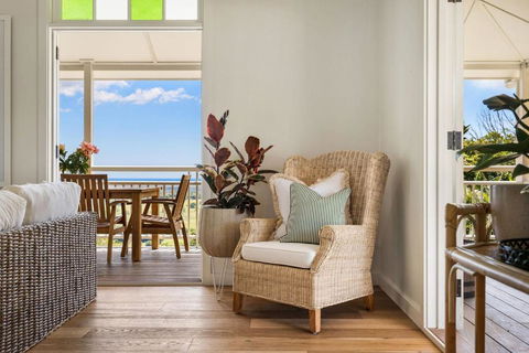 A Perfect Stay - Coolamon Studio - Tourism TAS 4