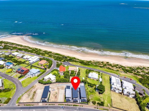 A Plus Location Views Games Balcony BBQ And Dining - Tourism TAS 0