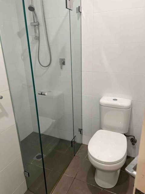 A Private Room - 1 Train Stop To Chatswood CBD - Tourism TAS 4