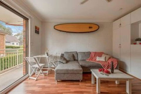 A Reef Intermission - A Coast Break At Mollymook - Tourism TAS 1