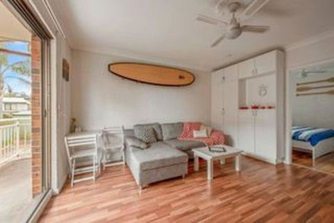 A Reef Intermission - A Coast Break At Mollymook - Tourism TAS 3