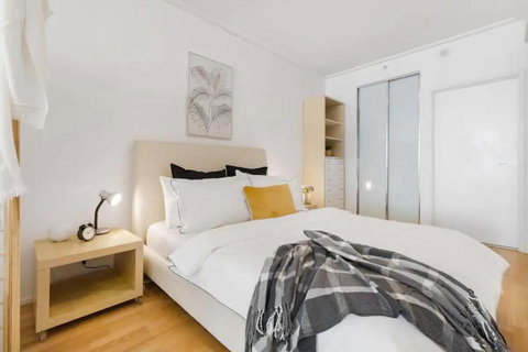 A Stunning & Cozy Studio Next To Darling Harbour - Hobart Tourism 2