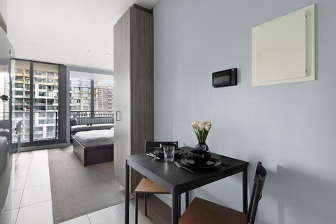 A Stylish Studio Right Next To Southern Cross - Tourism TAS 3