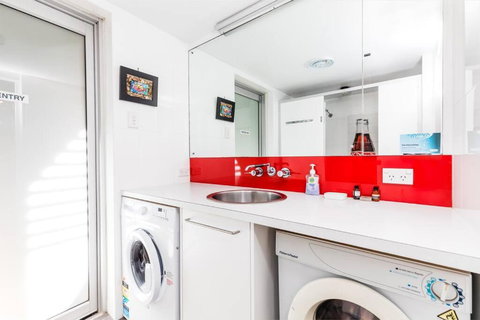 AAA Coke Shack - Tourism TAS 1