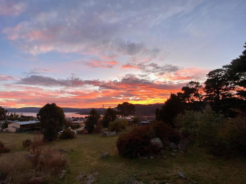 Aalen Lakeview Studio - Tourism TAS 1