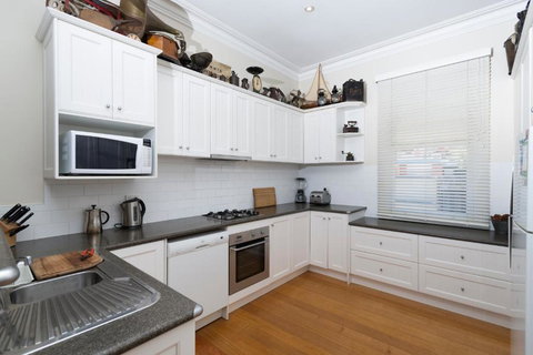 Abaleen House - Tourism TAS 2