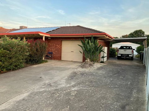 Abide Awhile - Tourism TAS 1