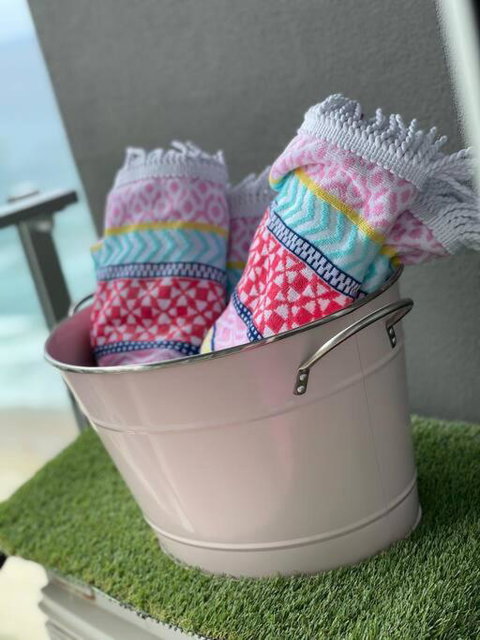 Absolute Beachfront Central Surfers Paradise - Tourism TAS 2