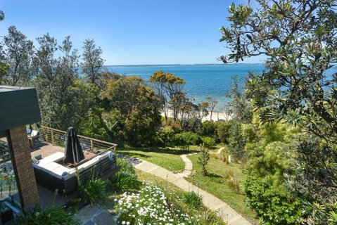 Absolute Beachfront - Tourism TAS 0