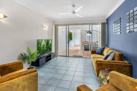 Absolute Superb Location Ocean Views Beachfront - Tourism TAS 4