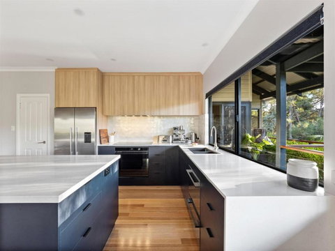 Abundance - Tourism TAS 4