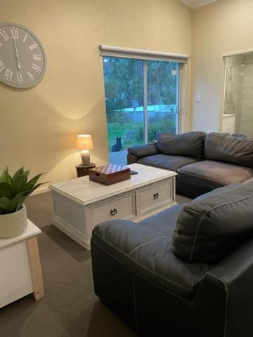 Acacia Chalets Margaret River - Tourism TAS 4