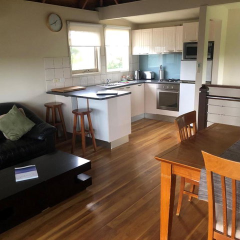 Acacia Rise - Tourism TAS 2