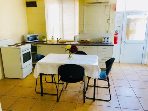 Accommodation @ Isa - Tourism TAS 2