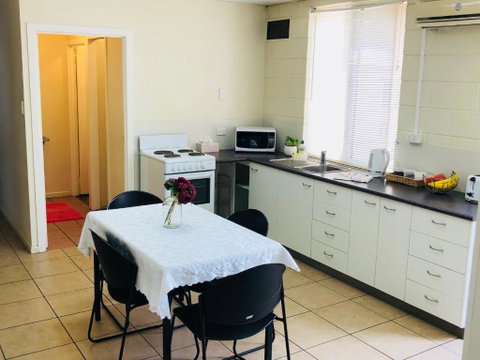 Accommodation @ Isa - Tourism TAS 3
