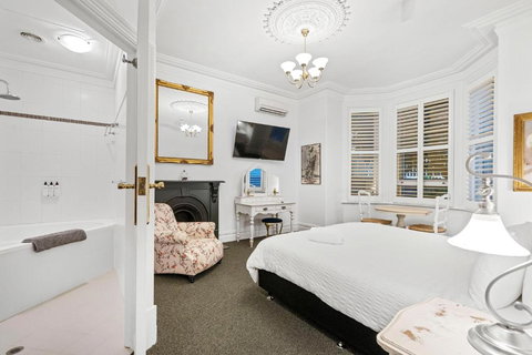 Accommodation In Fremantle - Tourism TAS 1