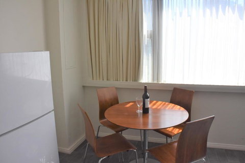 Accommodation Sydney CBD - Hyde Park Plaza Park View 38 College Street Studio Apartment - Tourism TAS 2
