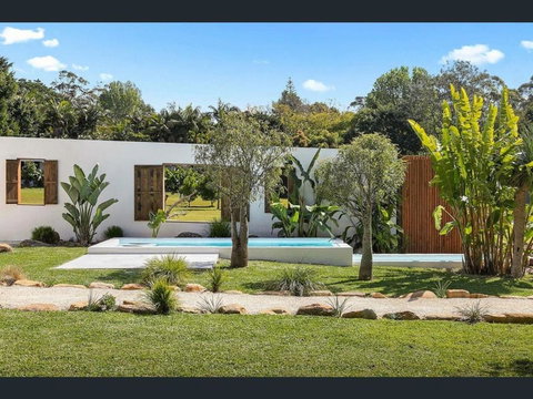 Adora Villa - Tourism TAS 1