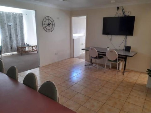 Adventureland Cabins - Tourism TAS 3