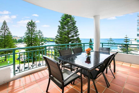 AeA The Coogee View - Tourism TAS 3