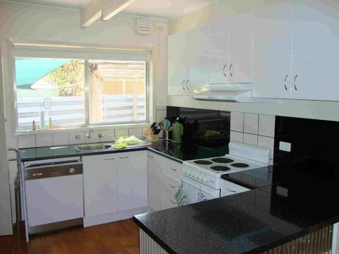 Ageri Holiday House - Hobart Tourism 4