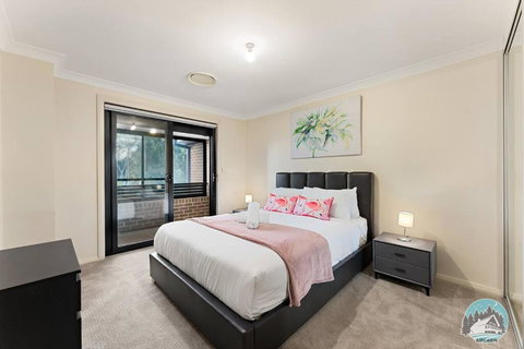 Aircabin - Carlingford - Sydney - 4 Beds House - Tourism TAS 4