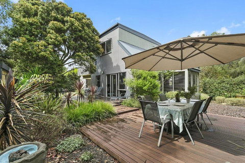 Aireys Oasis - Tourism TAS 0