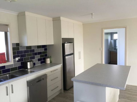 Airy Beach Escape In Ventnor - Tourism TAS 4