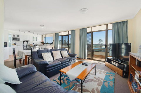 Akuna 23 6 Joffre Street - Tourism TAS 1