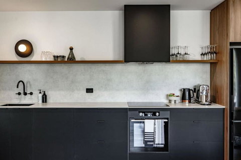 Al Fresco Living Apartment In Launceston - Tourism TAS 4