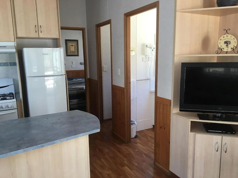 Albury All Seasons Tourist Park - Tourism TAS 3