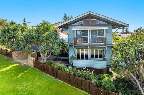 Allawah Cottage - Most Popular Beach House - Tourism TAS 1
