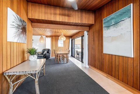 Alli Belle- Hilltop Gem - Tourism TAS 4