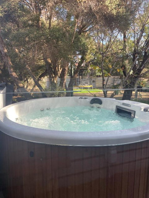 Allure Beach House Rye - Something For Everyone! - Tourism TAS 0