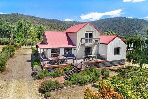 Alpine Twin Heights - Tourism TAS 1