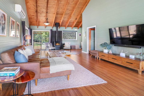 Alpine Twin Heights - Tourism TAS 4