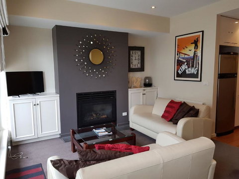 Alto 203 - Tourism TAS 1