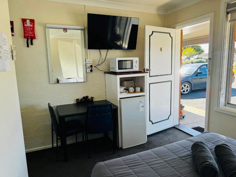 Altona Motel - Tourism TAS 3