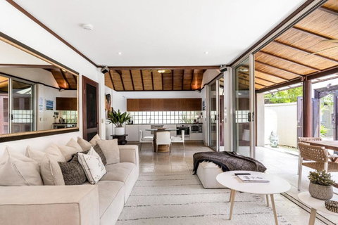 Amala Villa - Tourism TAS 2